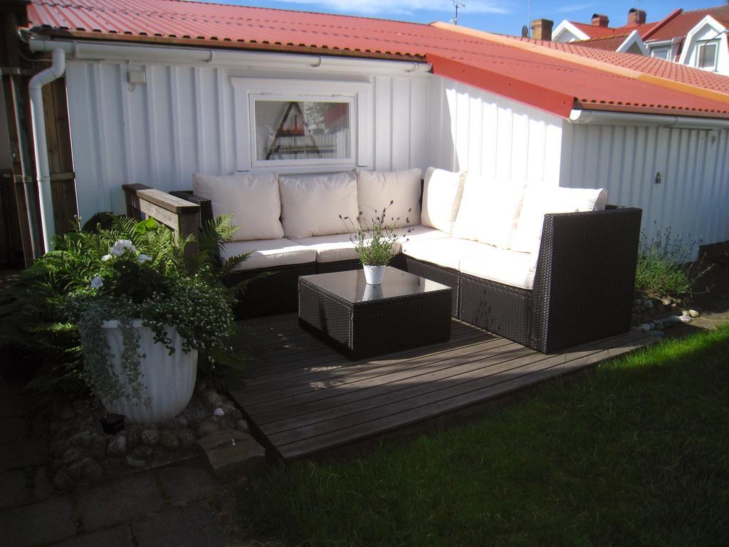 Accommodation For 2 In The Center City Of Lysekil Exterior photo